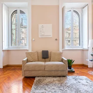 https://porta-romana-cozy-studio.italymilanhotels.net